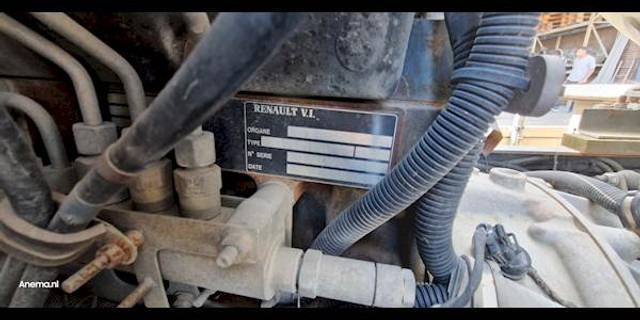 Camión cisterna Renault MIDLUM 220 GAS / LPG: foto 14 Camión cisterna Renault MIDLUM 220 GAS / LPG: foto 14