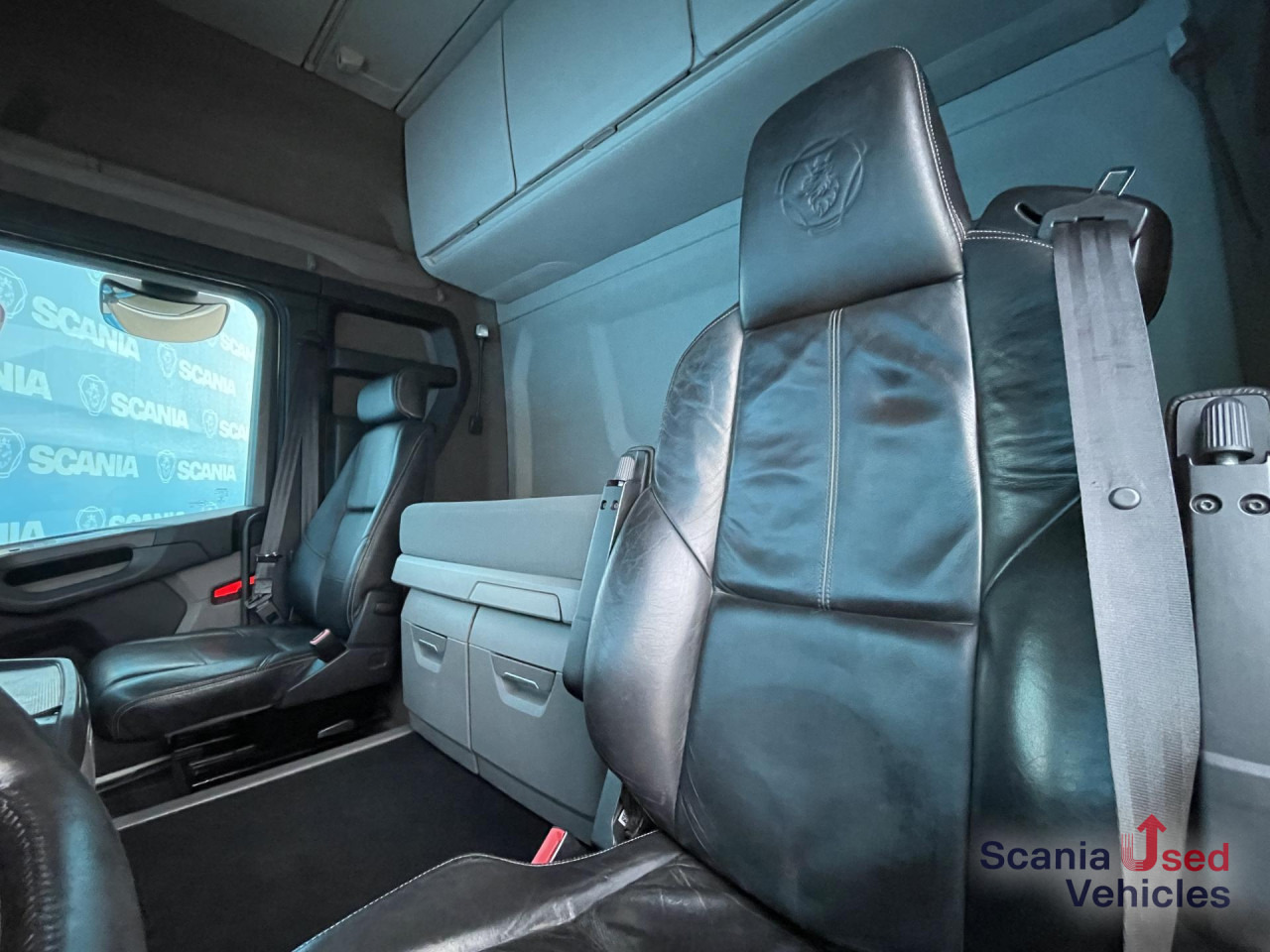 SCANIA R 410 A4x2NA DIFF-L RETARDER LED SMART 2 - Cabeza tractora: foto 5 SCANIA R 410 A4x2NA DIFF-L RETARDER LED SMART 2 - Cabeza tractora: foto 5