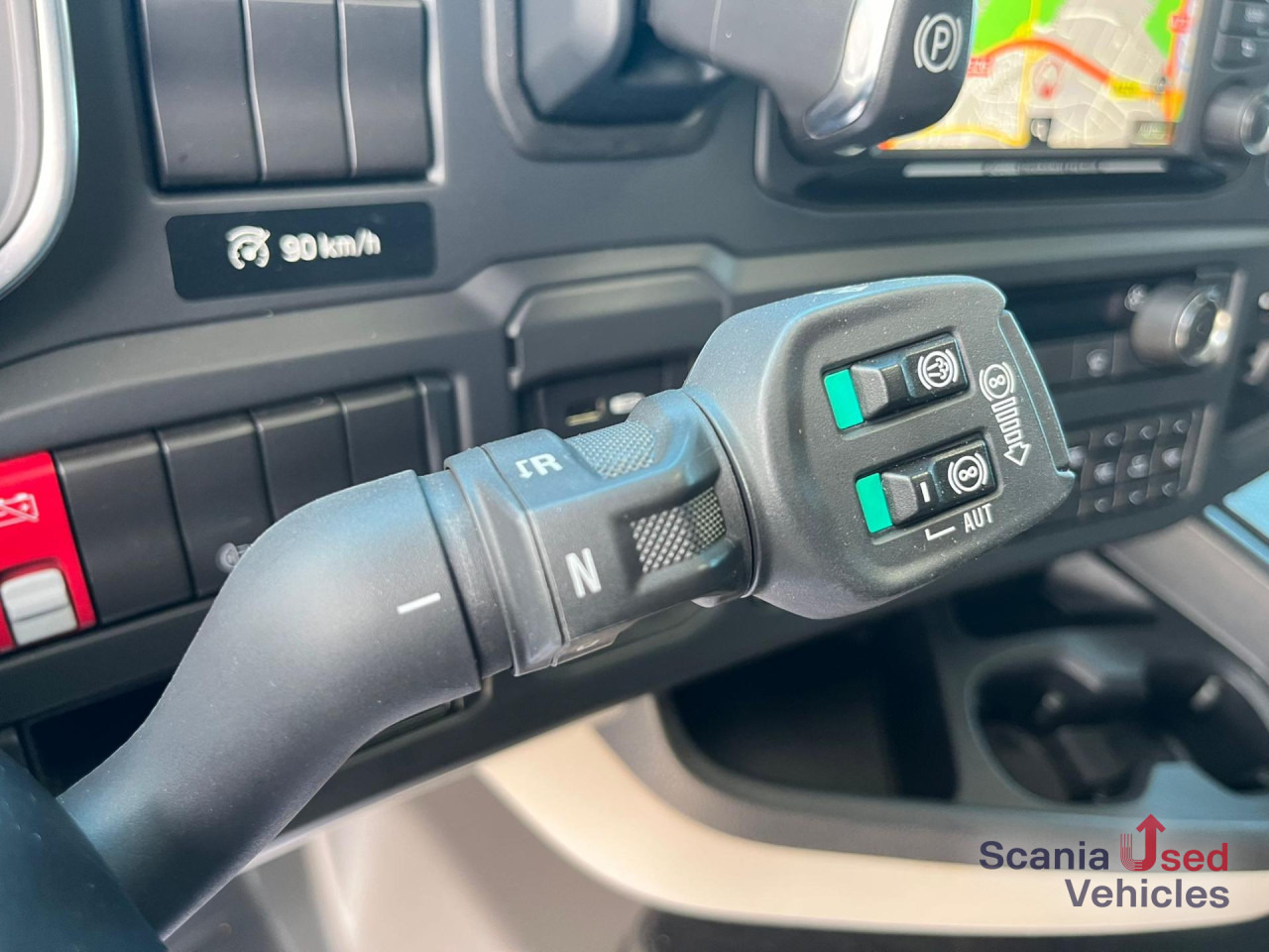 SCANIA R 410 A4x2NA RETARDER LED NAVI - Cabeza tractora: foto 5 SCANIA R 410 A4x2NA RETARDER LED NAVI - Cabeza tractora: foto 5
