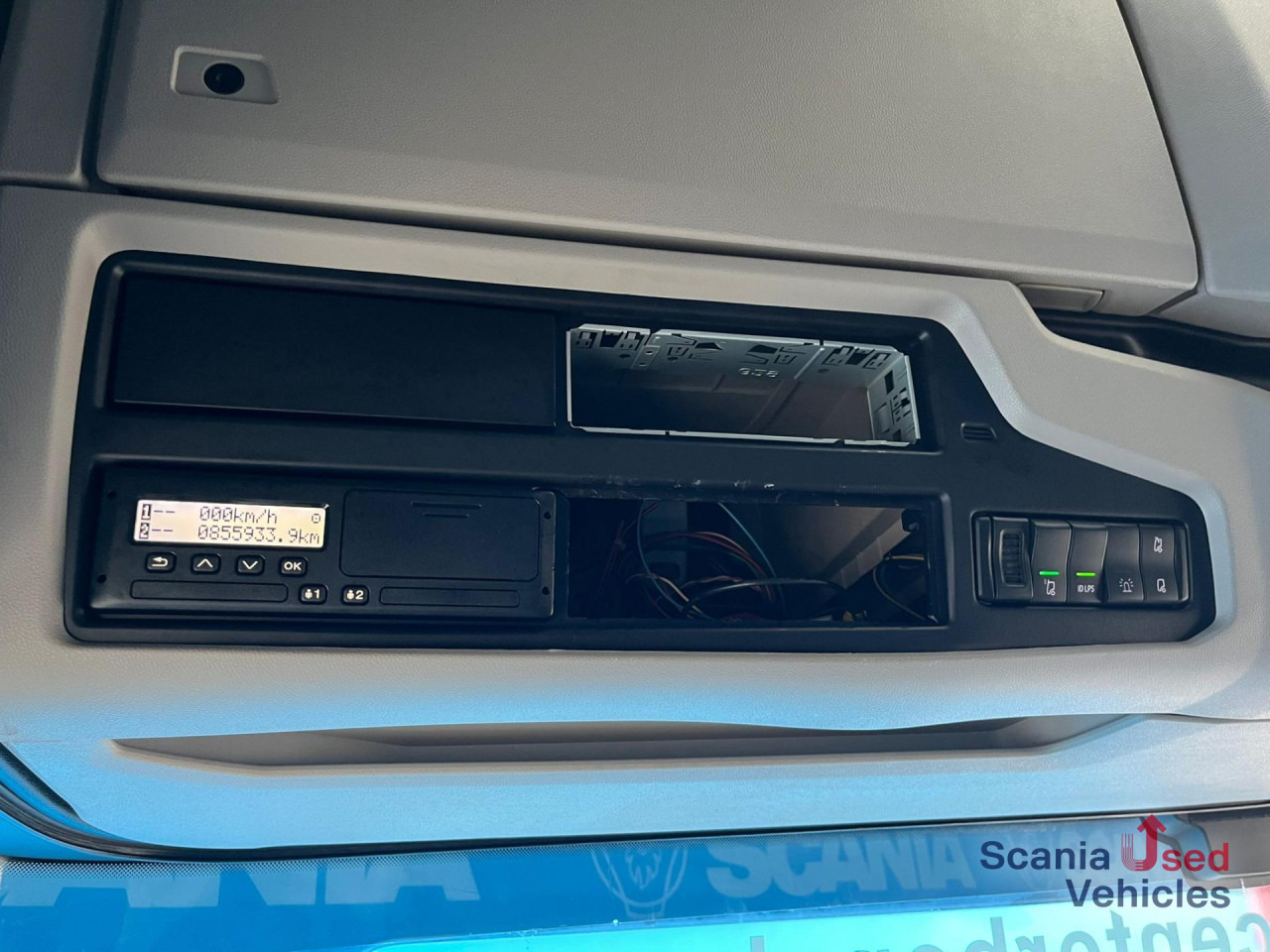 SCANIA R 450 A4x2NA RETARDER DIFF-L 8T PTO ADR-FL SMART2 - Cabeza tractora: foto 5 SCANIA R 450 A4x2NA RETARDER DIFF-L 8T PTO ADR-FL SMART2 - Cabeza tractora: foto 5