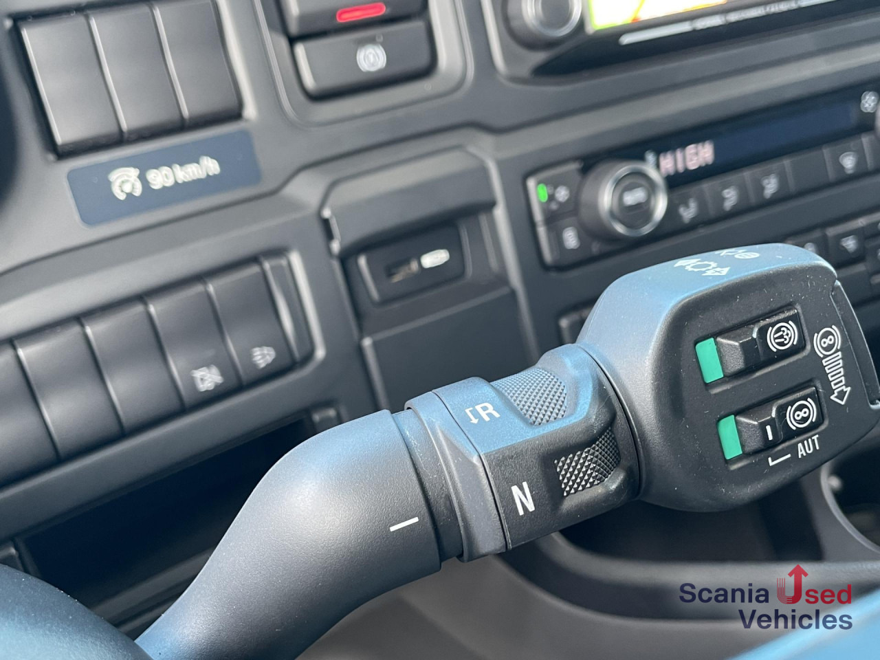 SCANIA R 450 A4x2NB DIFF-L RETARDER FULL AIR P-AIRCO ACC - Cabeza tractora: foto 3 SCANIA R 450 A4x2NB DIFF-L RETARDER FULL AIR P-AIRCO ACC - Cabeza tractora: foto 3