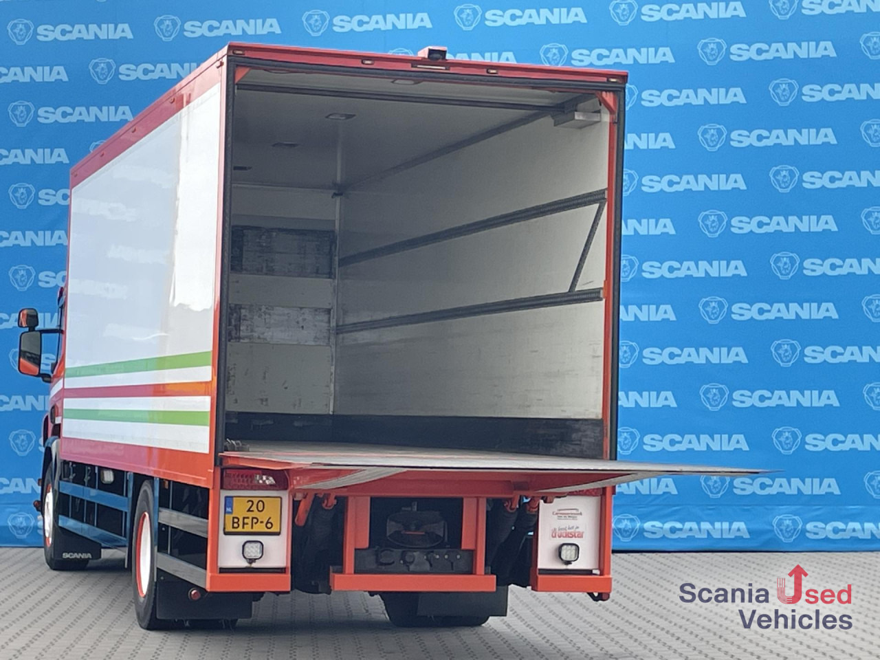 Leasing de SCANIA P 370 LB4x2MNB RETARDER FULL AIR 705X245X235 SCANIA P 370 LB4x2MNB RETARDER FULL AIR 705X245X235: foto 13