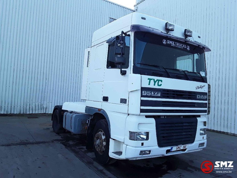 DAF XF 430 Spacecab Euro 2 - Cabeza tractora: foto 1 DAF XF 430 Spacecab Euro 2 - Cabeza tractora: foto 1