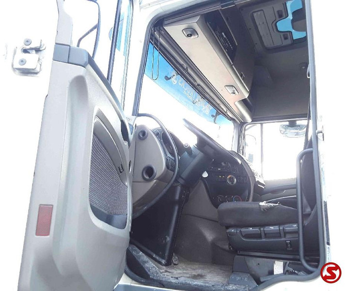 DAF 105 XF 460 6x2 - Camión caja abierta: foto 5 DAF 105 XF 460 6x2 - Camión caja abierta: foto 5