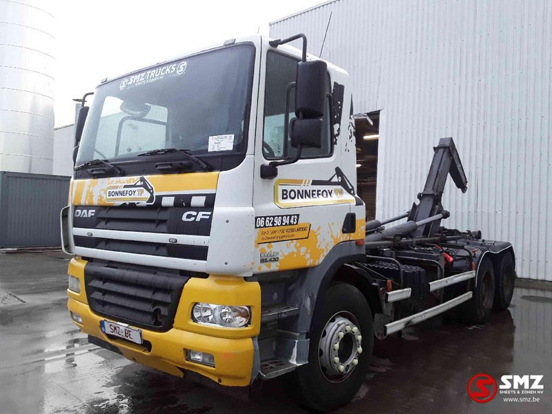 DAF 85 CF 430 6x4 euro3 - Camión portacontenedore/ Intercambiable: foto 3 DAF 85 CF 430 6x4 euro3 - Camión portacontenedore/ Intercambiable: foto 3