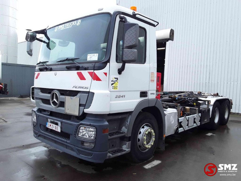 Mercedes-Benz Actros 2641 6x4 - Camión portacontenedore/ Intercambiable: foto 3 Mercedes-Benz Actros 2641 6x4 - Camión portacontenedore/ Intercambiable: foto 3