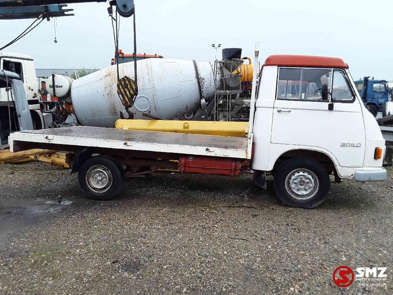 Mercedes-Benz - Camión caja abierta: foto 4 Mercedes-Benz - Camión caja abierta: foto 4