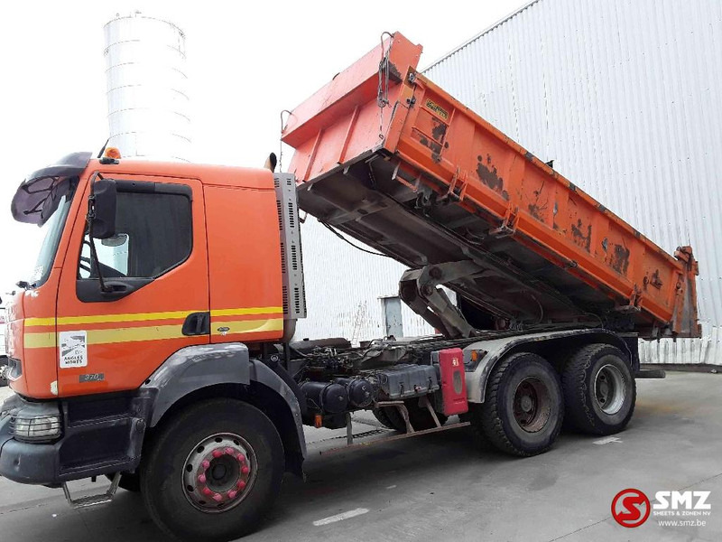 Renault Kerax 370 - Camión volquete: foto 5 Renault Kerax 370 - Camión volquete: foto 5