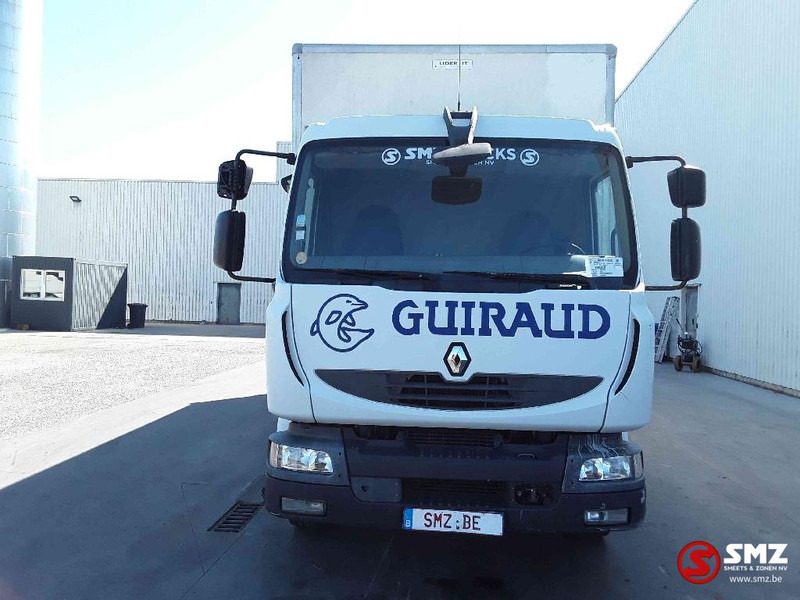 Renault Midlum 220 - Camión caja cerrada: foto 2 Renault Midlum 220 - Camión caja cerrada: foto 2