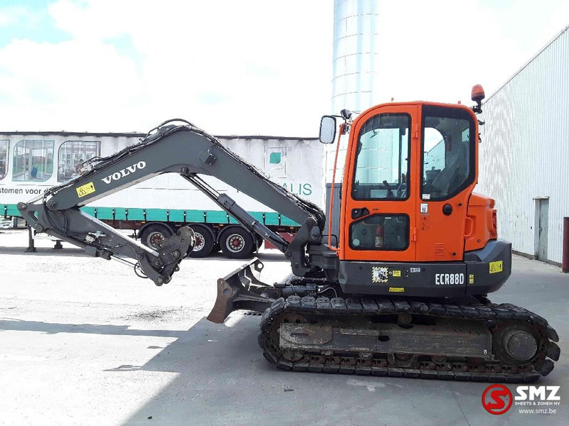 Volvo ECR 88 D quick coupler lines TOP - Grúa sobre orugas: foto 5 Volvo ECR 88 D quick coupler lines TOP - Grúa sobre orugas: foto 5