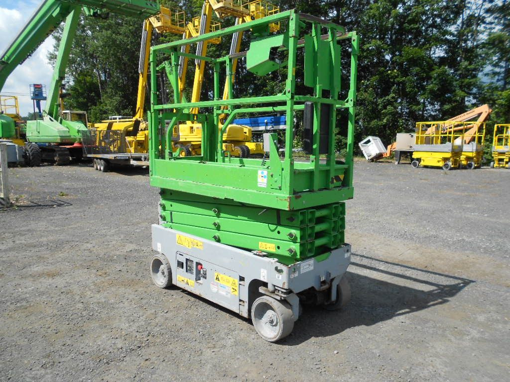 Camión con plataforma elevadora Genie GS 1932, Scherenarbeitsbühne Genie 8 m: foto 19 Camión con plataforma elevadora Genie GS 1932, Scherenarbeitsbühne Genie 8 m: foto 19