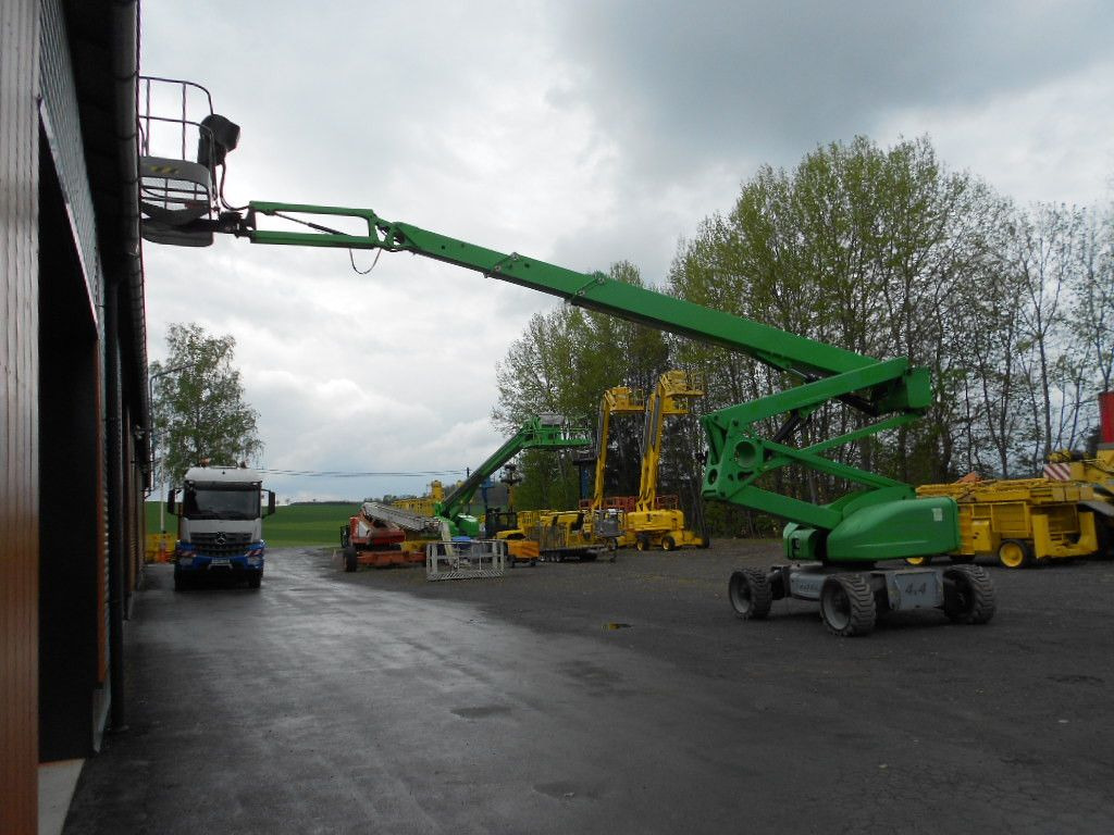 Niftylift Niftylift HR28 Hybrid , 4x4 , 28 - Plataforma articulada: foto 3 Niftylift Niftylift HR28 Hybrid , 4x4 , 28 - Plataforma articulada: foto 3
