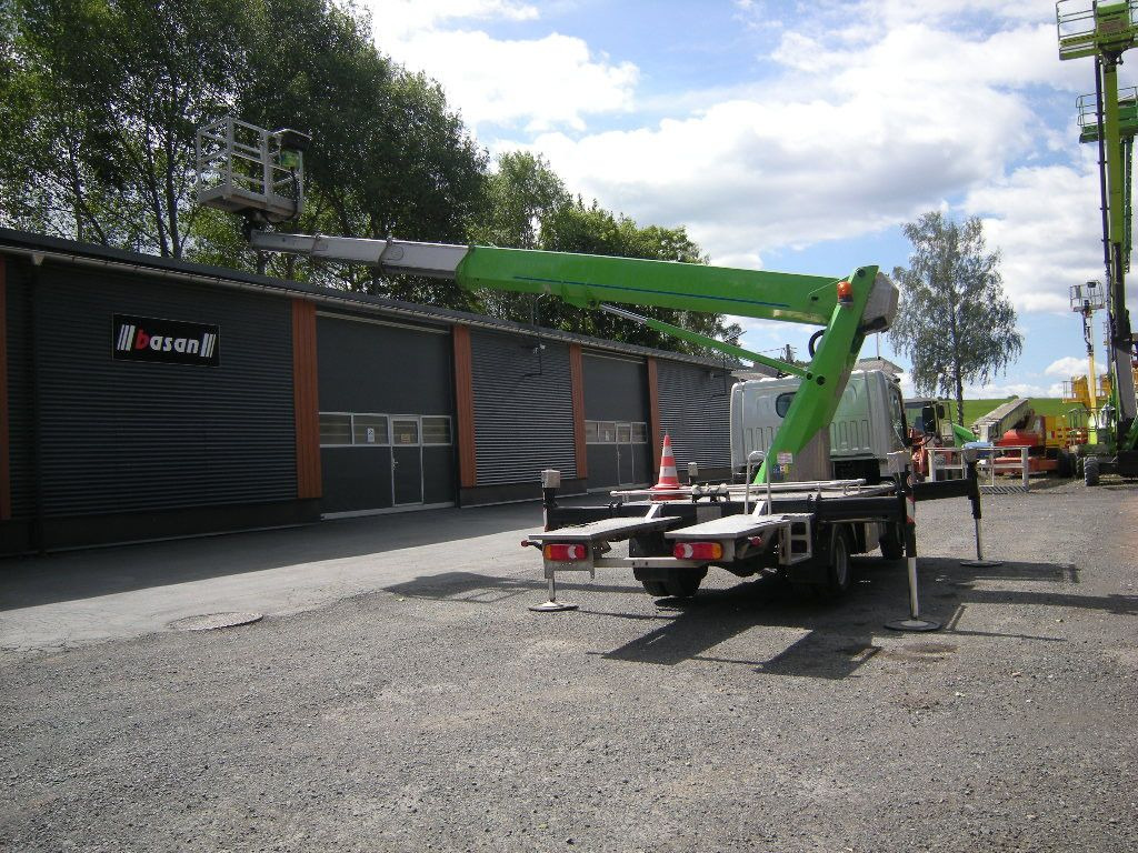 Renault Maxity mit Aufbau, Palfinger P220B, 22m - Camión con plataforma elevadora: foto 1 Renault Maxity mit Aufbau, Palfinger P220B, 22m - Camión con plataforma elevadora: foto 1