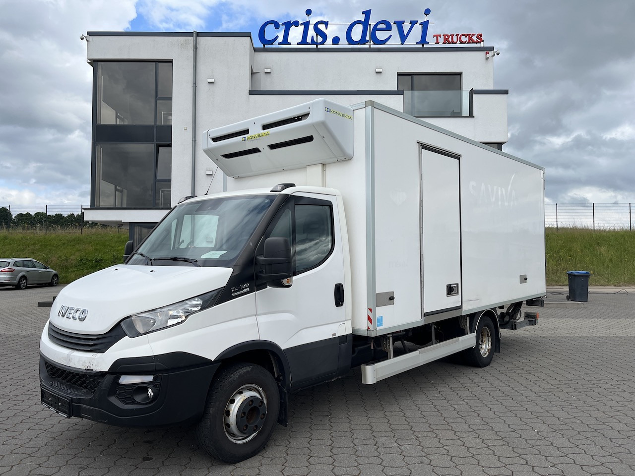 Iveco 70C18 Daily Kühlkoffer mit Ladebordwand Konvekta - Furgoneta: foto 1 Iveco 70C18 Daily Kühlkoffer mit Ladebordwand Konvekta - Furgoneta: foto 1