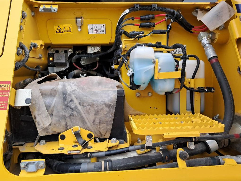 Bulldozer Komatsu D61PXI-24E0: foto 6