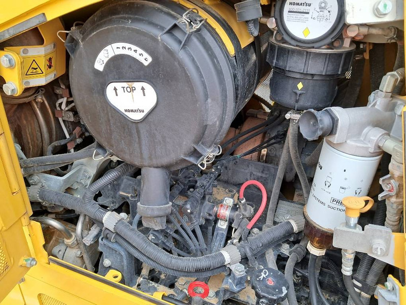 Bulldozer Komatsu D61PXI-24E0: foto 8