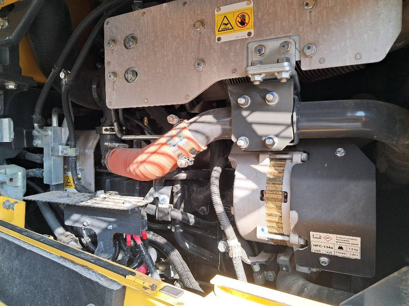 Komatsu WA380-8E0 - Cargadora de ruedas: foto 4 Komatsu WA380-8E0 - Cargadora de ruedas: foto 4