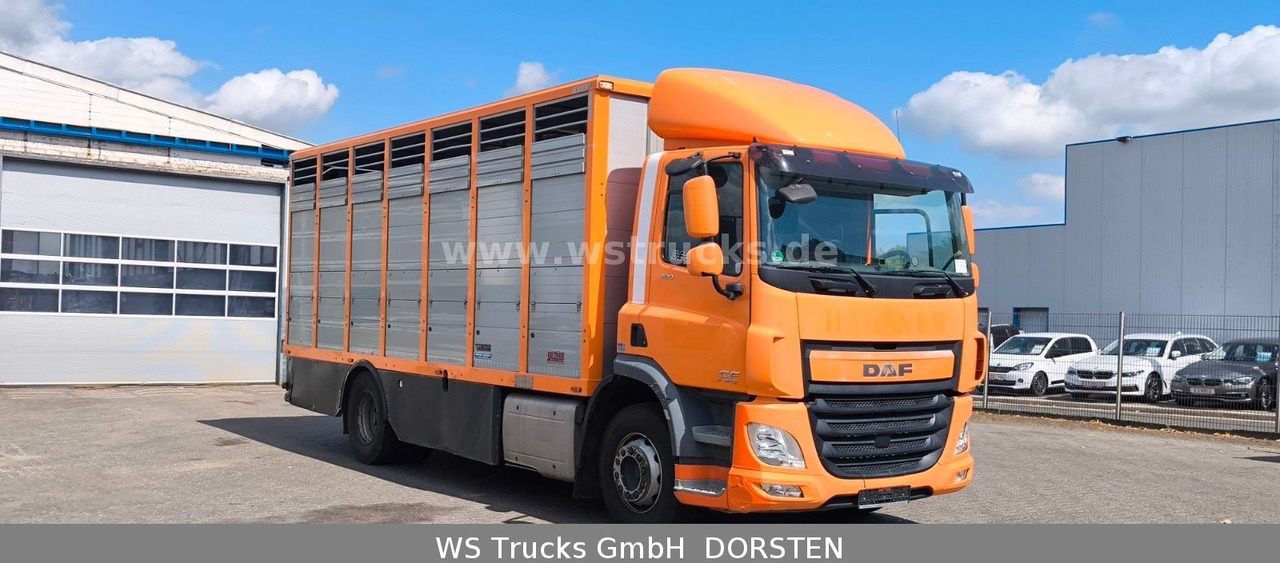 DAF CF 400 Menke Einstock - Camión para caballos: foto 4 DAF CF 400 Menke Einstock - Camión para caballos: foto 4