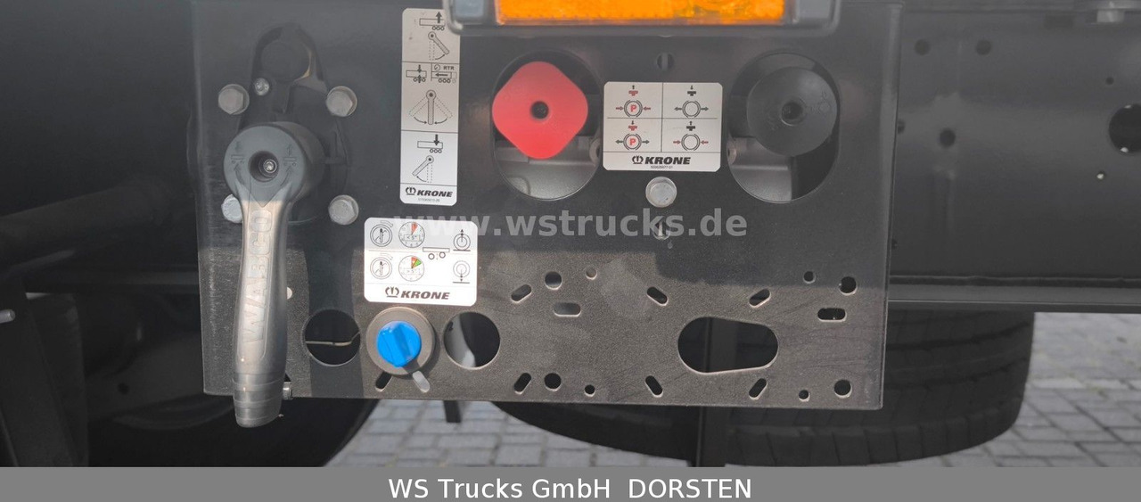 Semirremolque caja cerrada Krone Kühlauflieger Carrier Vector 1550 Rohrbahn: foto 12