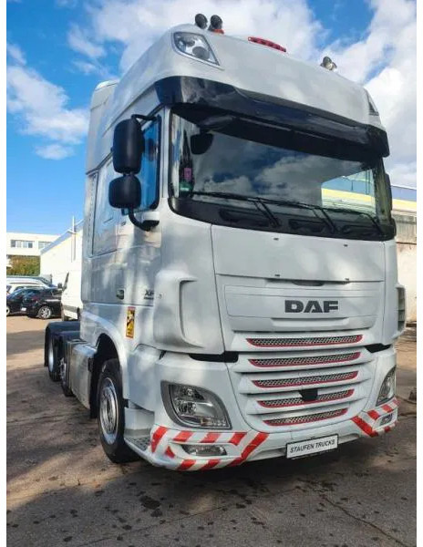 DAF XF 106.510 FT 6x2/4 SSC 3-Achser MEGA E6 - Cabeza tractora: foto 3 DAF XF 106.510 FT 6x2/4 SSC 3-Achser MEGA E6 - Cabeza tractora: foto 3