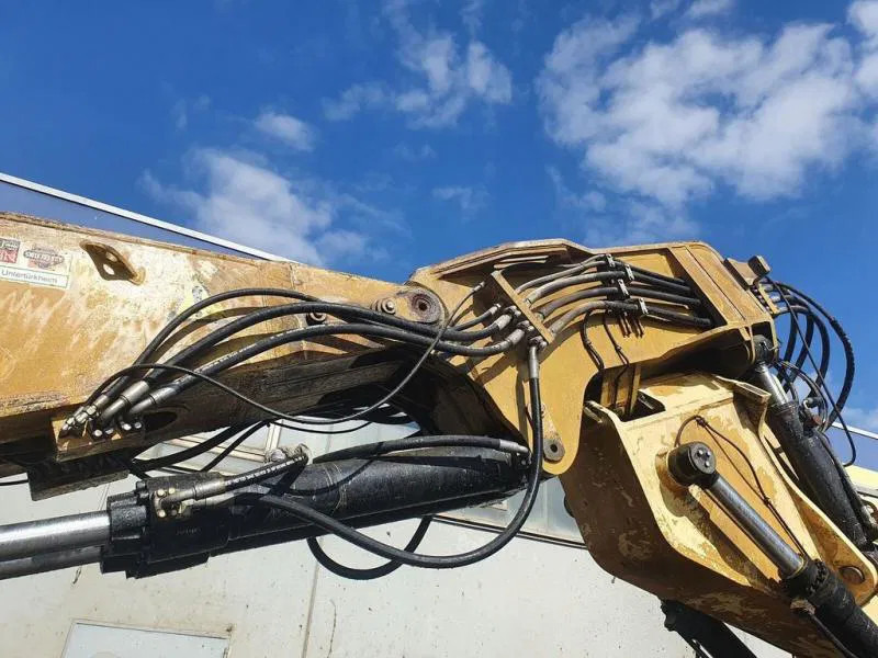 Excavadora de cadenas Caterpillar 3 Stück! 328D TUNNELBAG Tiefl. Schild Ripper 328D TUNNELBAGGER Tiefl. Schild Ripper: foto 11 Excavadora de cadenas Caterpillar 3 Stück! 328D TUNNELBAG Tiefl. Schild Ripper 328D TUNNELBAGGER Tiefl. Schild Ripper: foto 11