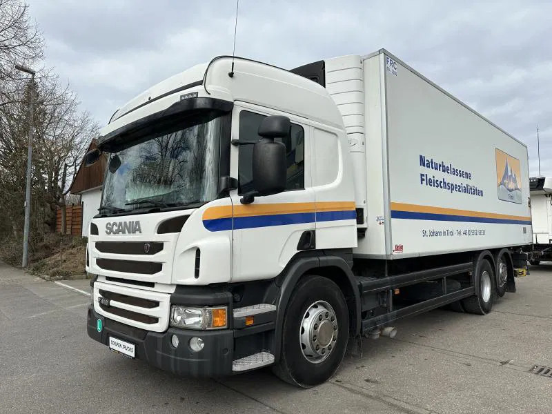 Scania P410 6x2 Fleisch LKW Rohrbahnen Vector 1550 - Camión frigorífico: foto 1 Scania P410 6x2 Fleisch LKW Rohrbahnen Vector 1550 - Camión frigorífico: foto 1