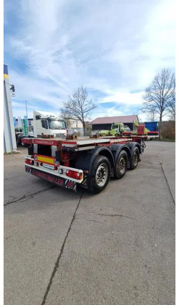 Schwarzmüller kurzes 3- Achs Chassis ADR für Chemie Spezialbehäl kurzes 3- Achs Chassis ADR für Chemie Spezialbehälter - Semirremolque portacontenedore/ Intercambiable: foto 4 Schwarzmüller kurzes 3- Achs Chassis ADR für Chemie Spezialbehäl kurzes 3- Achs Chassis ADR für Chemie Spezialbehälter - Semirremolque portacontenedore/ Intercambiable: foto 4