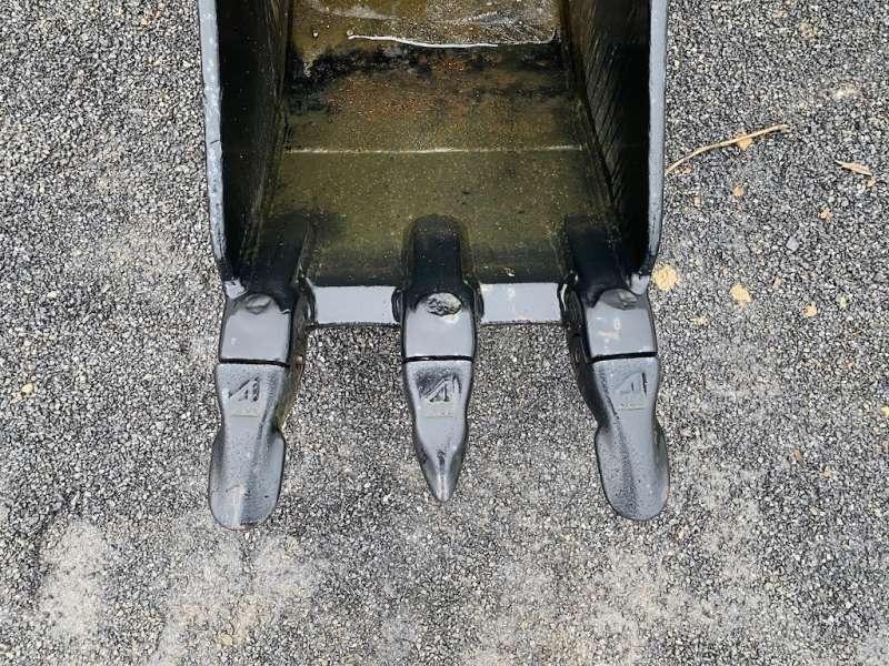 ARDEN EQUIPMENT QA40/QA41-430mm - Cazo para excavadora: foto 2 ARDEN EQUIPMENT QA40/QA41-430mm - Cazo para excavadora: foto 2