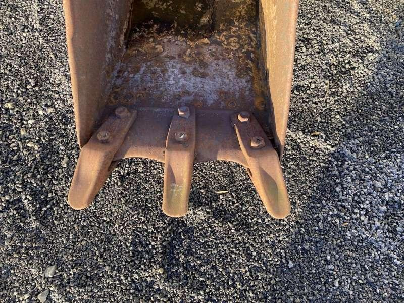 CATERPILLAR 420mm - Cazo para excavadora: foto 2 CATERPILLAR 420mm - Cazo para excavadora: foto 2