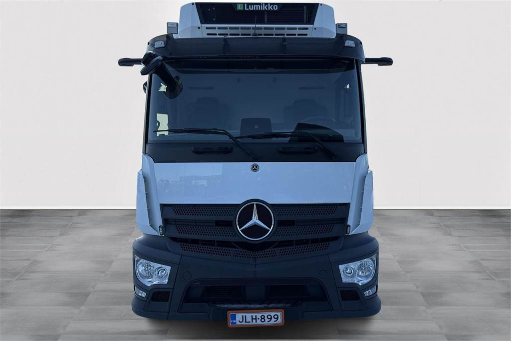 Mercedes-Benz Actros 1830L 5 SM FRC 2-lämpö(atp10/2025) - Camión isotérmico: foto 2 Mercedes-Benz Actros 1830L 5 SM FRC 2-lämpö(atp10/2025) - Camión isotérmico: foto 2