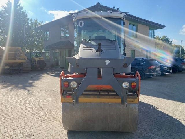 Hamm DV+ 70i VO MIETE / RENTAL (12000424) - Rodillo: foto 4 Hamm DV+ 70i VO MIETE / RENTAL (12000424) - Rodillo: foto 4