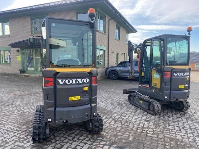 Volvo EC 18 E MIETE / RENTAL (12001764) - Miniexcavadora: foto 4 Volvo EC 18 E MIETE / RENTAL (12001764) - Miniexcavadora: foto 4