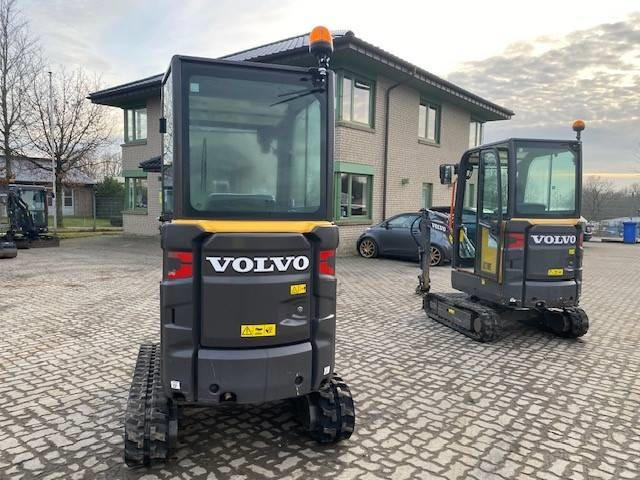 Volvo EC 20 E MIETE / RENTAL (12001812) - Miniexcavadora: foto 4 Volvo EC 20 E MIETE / RENTAL (12001812) - Miniexcavadora: foto 4