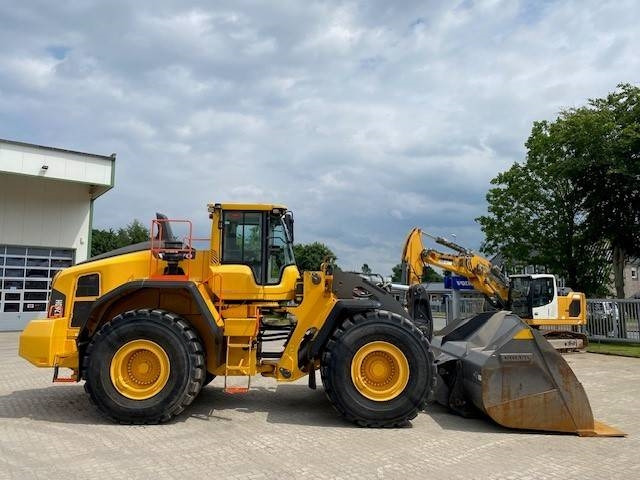 Volvo L 260 H 6.8 cbm MIETE / RENTAL (12002252) - Cargadora de ruedas: foto 5 Volvo L 260 H 6.8 cbm MIETE / RENTAL (12002252) - Cargadora de ruedas: foto 5