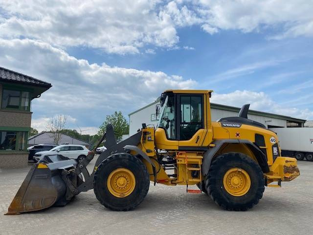 Volvo L 90 H MIETE / RENTAL (12002215) - Cargadora de ruedas: foto 1 Volvo L 90 H MIETE / RENTAL (12002215) - Cargadora de ruedas: foto 1
