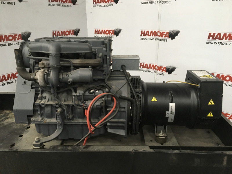 Deutz BF4L2011 GENERATOR 40KVA NEW - Generador industriale: foto 2 Deutz BF4L2011 GENERATOR 40KVA NEW - Generador industriale: foto 2
