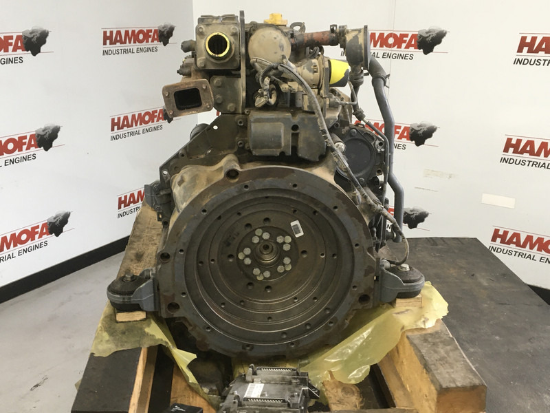 Deutz TD2012L04 MECH. USED - Maquinaria de construcción: foto 3 Deutz TD2012L04 MECH. USED - Maquinaria de construcción: foto 3