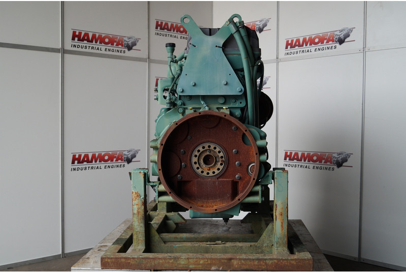 Volvo D16E EAE3 USED - Maquinaria de construcción: foto 3 Volvo D16E EAE3 USED - Maquinaria de construcción: foto 3