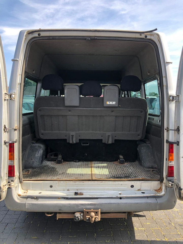 Furgoneta de pasajeros Ford Transit 2.4 TDi, Heckantrieb, 8-Sitzer, Klima: foto 19 Furgoneta de pasajeros Ford Transit 2.4 TDi, Heckantrieb, 8-Sitzer, Klima: foto 19