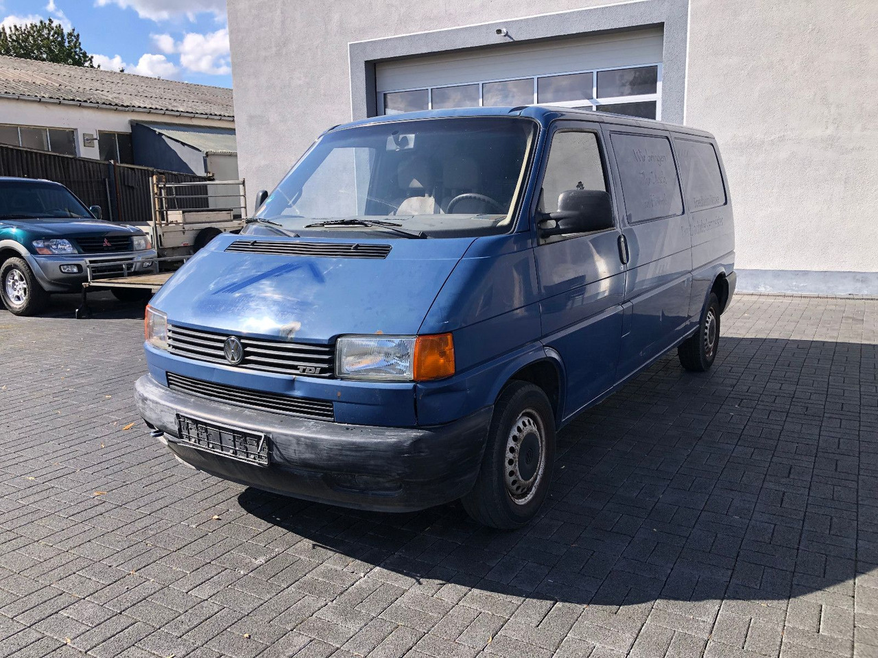 Volkswagen T4 2.5 TDI Lang - Furgoneta pequeña: foto 1 Volkswagen T4 2.5 TDI Lang - Furgoneta pequeña: foto 1
