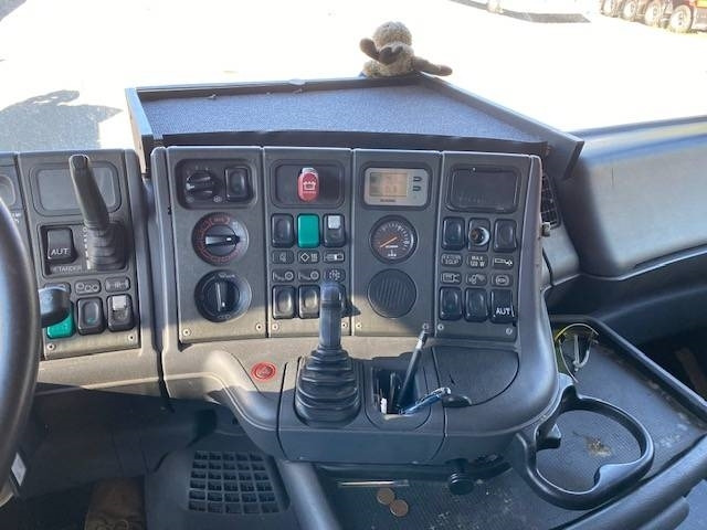 Scania R 164, 6x2 - Cabeza tractora: foto 3 Scania R 164, 6x2 - Cabeza tractora: foto 3