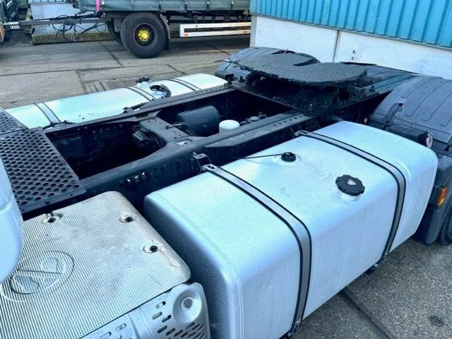 Cabeza tractora Iveco Stralis AS440S42T/P HI-WAY DUTCH TRUCK (APK/TUV -> 02-2024 / EURO 6 / AS-TRONIC / 2 TANKS / LEATHER SEATS / FRIDGE): foto 12
