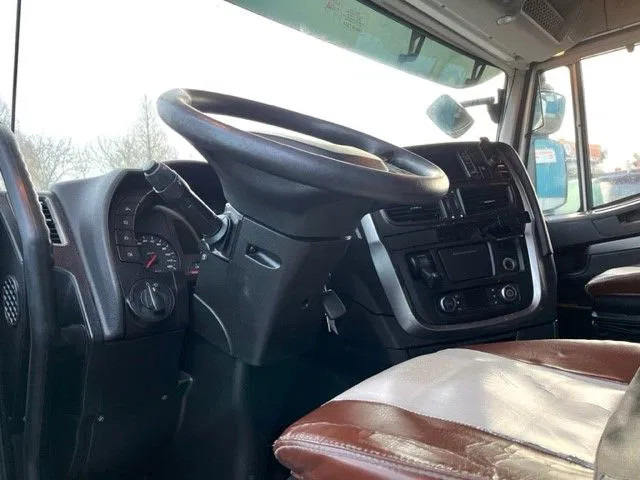 Cabeza tractora Iveco Stralis AS440S42T/P HI-WAY DUTCH TRUCK (APK/TUV -> 02-2024 / EURO 6 / AS-TRONIC / 2 TANKS / LEATHER SEATS / FRIDGE): foto 7