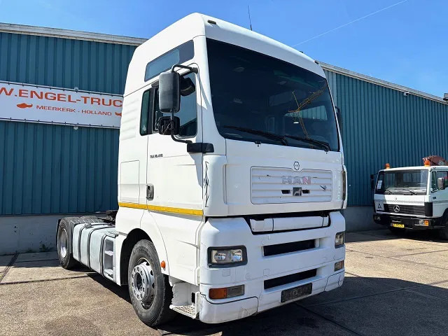 MAN TGA 18.410 FLS XXL (6-CILINDER HEADS / ZF16 MANUAL GEARBOX / ZF-INTARDER / HYDRAULIC KIT / P.T.O. / AIRCONDITIONING) - Cabeza tractora: foto 2 MAN TGA 18.410 FLS XXL (6-CILINDER HEADS / ZF16 MANUAL GEARBOX / ZF-INTARDER / HYDRAULIC KIT / P.T.O. / AIRCONDITIONING) - Cabeza tractora: foto 2