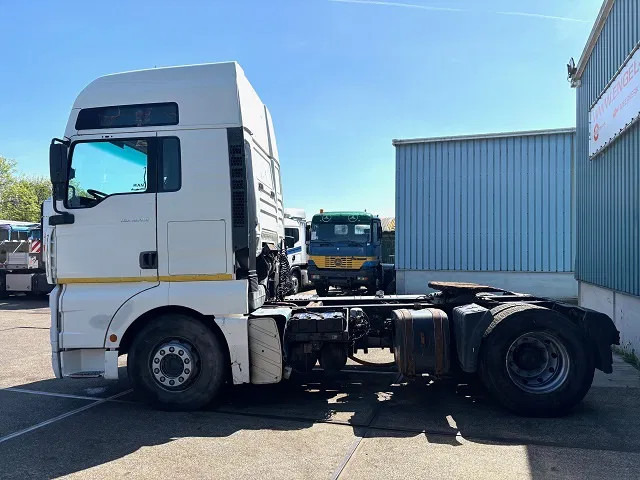 MAN TGA 18.410 FLS XXL (6-CILINDER HEADS / ZF16 MANUAL GEARBOX / ZF-INTARDER / HYDRAULIC KIT / P.T.O. / AIRCONDITIONING) - Cabeza tractora: foto 5 MAN TGA 18.410 FLS XXL (6-CILINDER HEADS / ZF16 MANUAL GEARBOX / ZF-INTARDER / HYDRAULIC KIT / P.T.O. / AIRCONDITIONING) - Cabeza tractora: foto 5