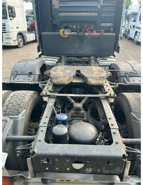 Leasing de MAN TGX 26.480BLS XLX 6x2 (ZF16 MANUAL GEARBOX / EURO 5 / SLIDING FIFTH WHEEL / LIFT-AXLE / STEERING AXLE / AIRCONDITIONING) MAN TGX 26.480BLS XLX 6x2 (ZF16 MANUAL GEARBOX / EURO 5 / SLIDING FIFTH WHEEL / LIFT-AXLE / STEERING AXLE / AIRCONDITIONING): foto 12