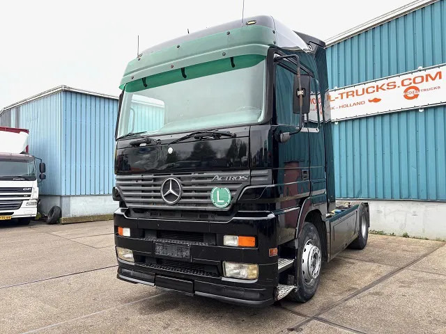 Mercedes-Benz Actros 1840 LS (MP1) 4x2 MEGASPACE (EPS WITH CLUTCH (3 PEDALS) / RETARDER / AIRCONDITIONING) - Cabeza tractora: foto 1 Mercedes-Benz Actros 1840 LS (MP1) 4x2 MEGASPACE (EPS WITH CLUTCH (3 PEDALS) / RETARDER / AIRCONDITIONING) - Cabeza tractora: foto 1