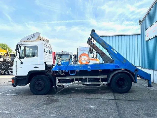 MAN F 18.232 (6 CILINDER) M90 WITH TELESCOPIC CONTAINER SYSTEM (8 GEARS MANUAL GEARBOX / EURO 1 (MECHANICAL PUMP AND INJECTORS)) - Camión portacontenedor de cadenas: foto 5 MAN F 18.232 (6 CILINDER) M90 WITH TELESCOPIC CONTAINER SYSTEM (8 GEARS MANUAL GEARBOX / EURO 1 (MECHANICAL PUMP AND INJECTORS)) - Camión portacontenedor de cadenas: foto 5