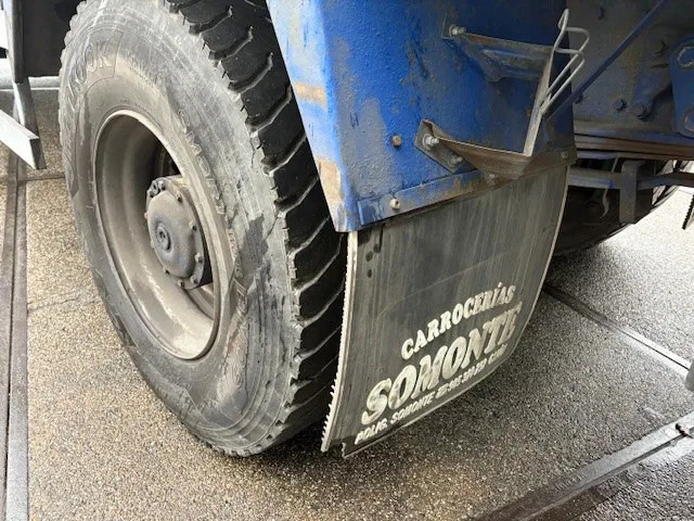 Camión grúa Mercedes-Benz Actros 2031 K WITH PALFINGER PK1101 CRANE (MANUAL GEARBOX / FULL STEEL SUSPENSION / REDUCTION AXLE / REMOTE CONTROL): foto 9