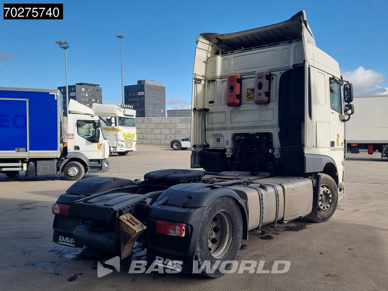 DAF XF 460 4X2 SC Retarder 2x Tanks ACC Standklima - Cabeza tractora: foto 5 DAF XF 460 4X2 SC Retarder 2x Tanks ACC Standklima - Cabeza tractora: foto 5